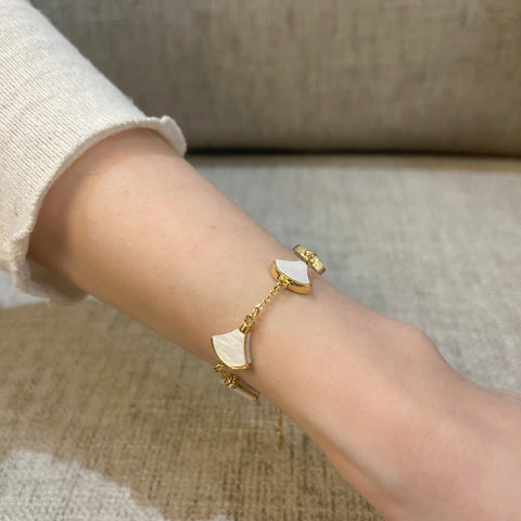 The Leaf - Ivory Bracelet